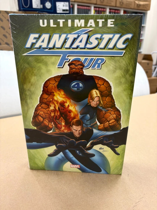 ULTIMATE FANTASTIC FOUR OMNIBUS VOL. 1 (DENTED)